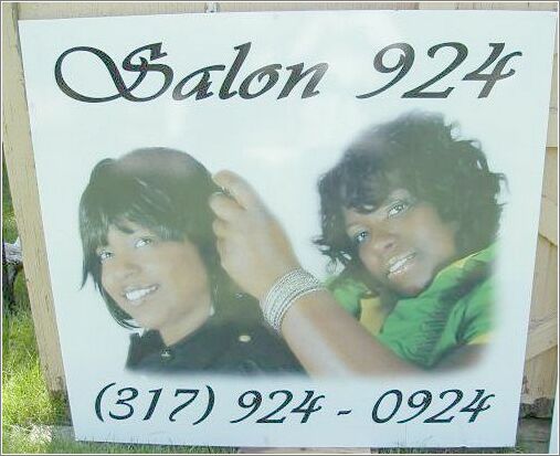 Salon 924 Sign 001